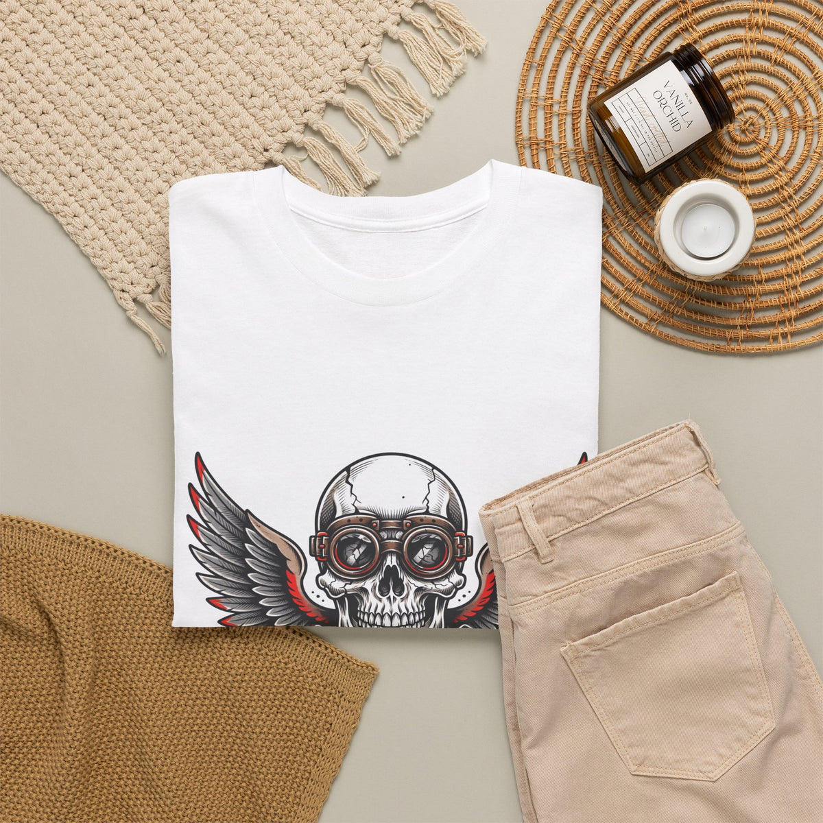 Dirt Don't Hurt Skull Pistons T-Shirt